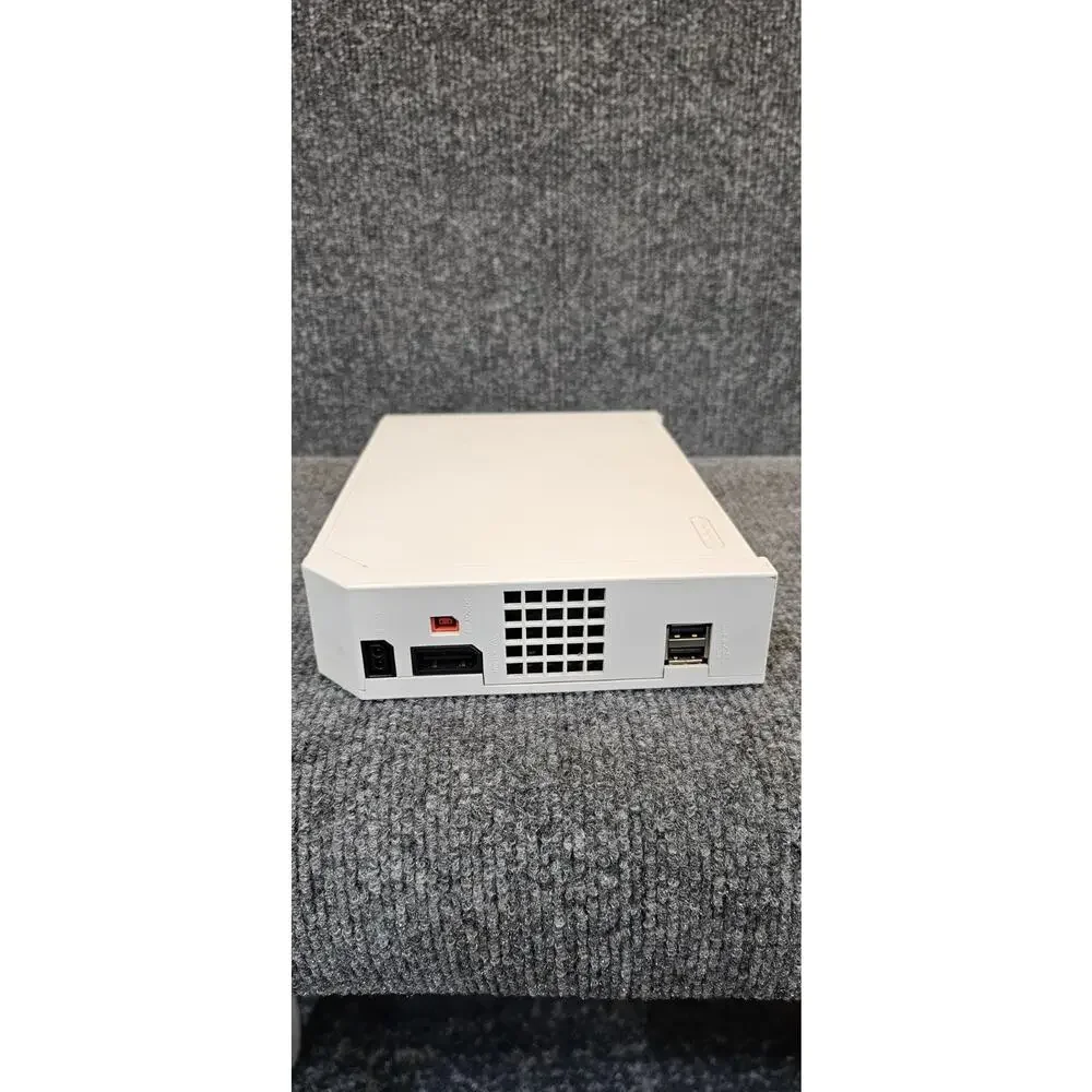 Nintendo RVL-001 Wii Console - White used/untested or for parts